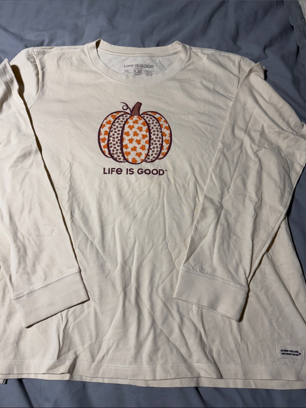 Life Is Good Cream Long-Sleeve Pumpkin Graphic Tee